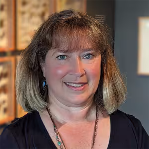 Gretchen Petrakis